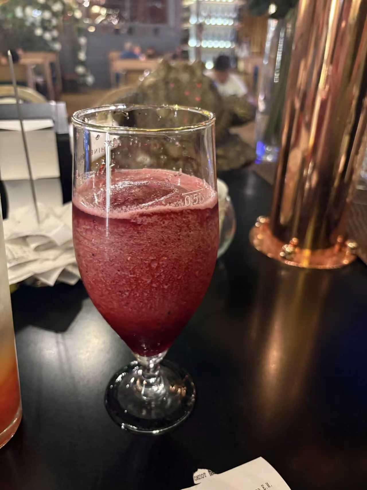 Baisiwei Team Conducts Market Research on Tea Beverages in Russia